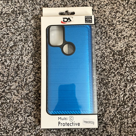 NWOT Phone cases ⭐️ - Picture 11 of 12